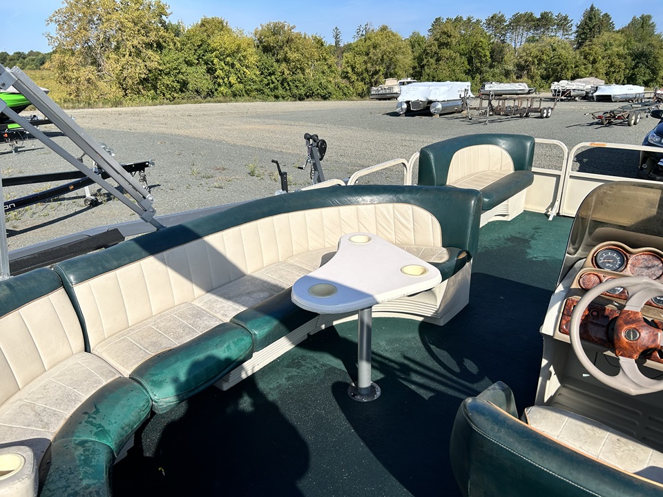 1998 Crestliner 2085LSI - Photo 9